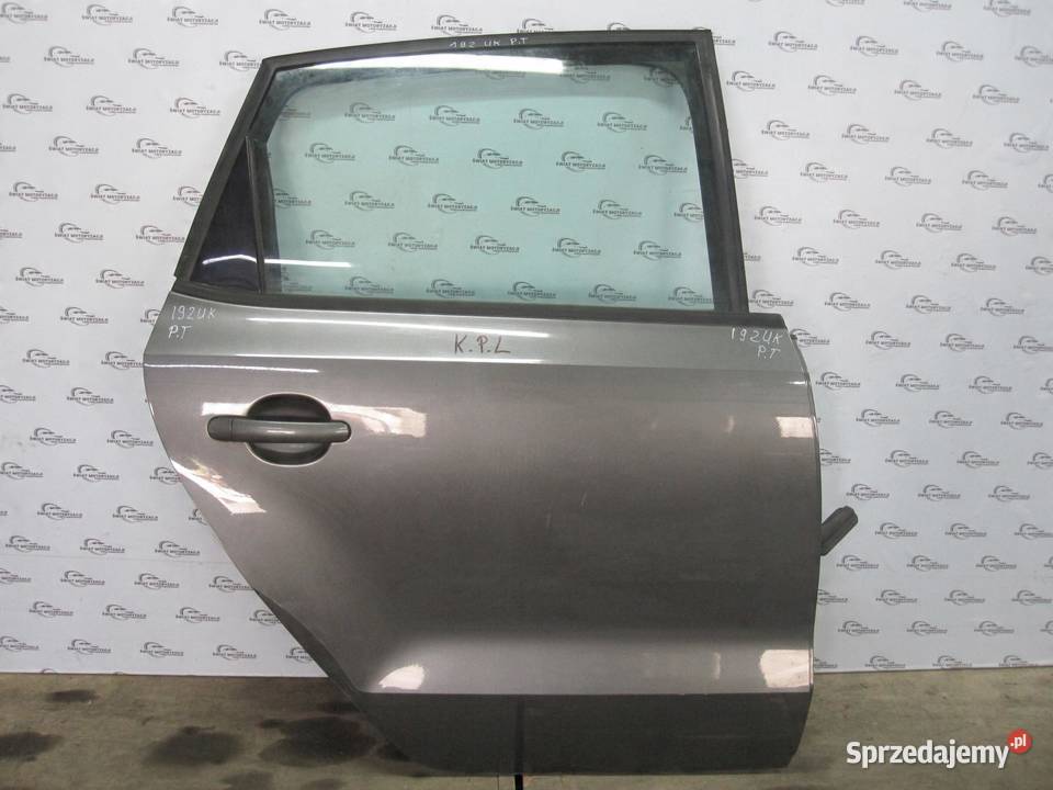 VW POLO V 11r drzwi prawe tył