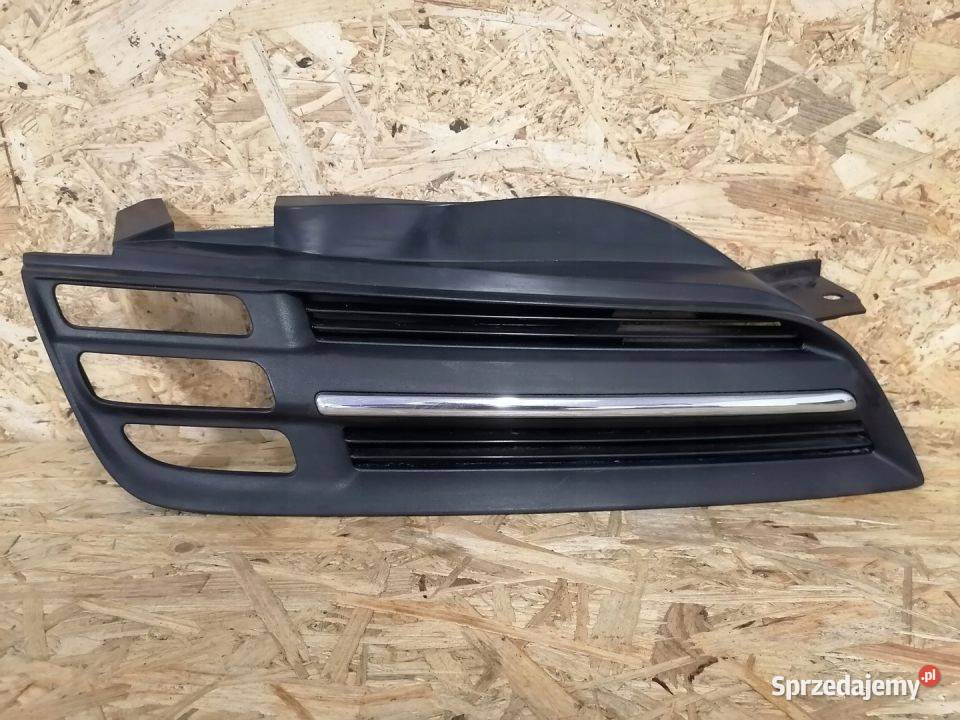 Kratka Grill Prawy Nissan Micra K12 03 Pleszew