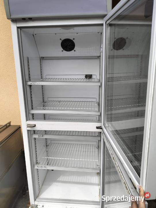 Szafa chłodnicza witryna gastronomiczna wielkopolskie Słupia Kapitulna