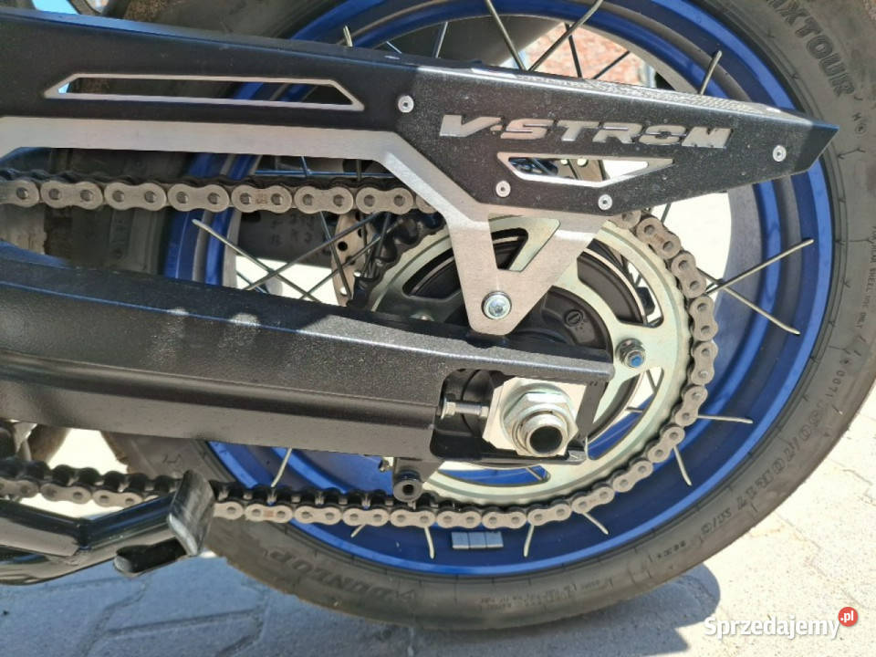 Suzuki VSTORM Komorniki