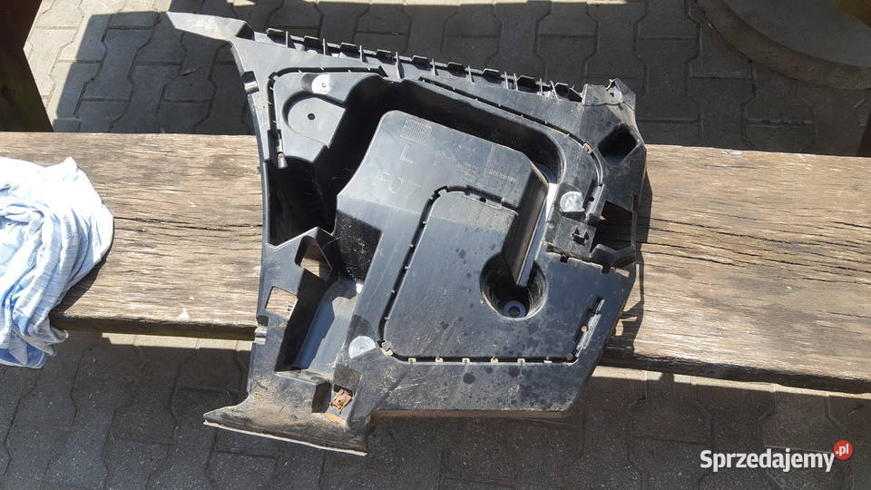 BMW 5GT F07 ślizg tylny lewy Rok produkcji 2011 Ostrów Wielkopolski