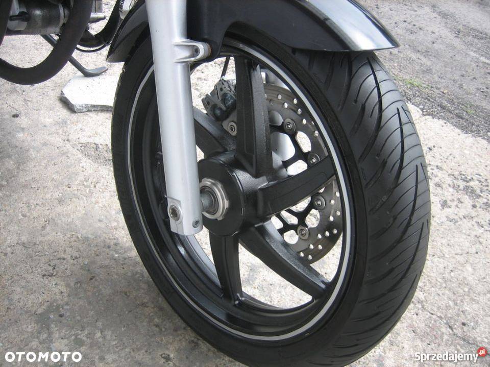 Hyosung GT Naked 2008r 125 Motoryzacja kujawsko-pomorskie Inowrocław sprzedam