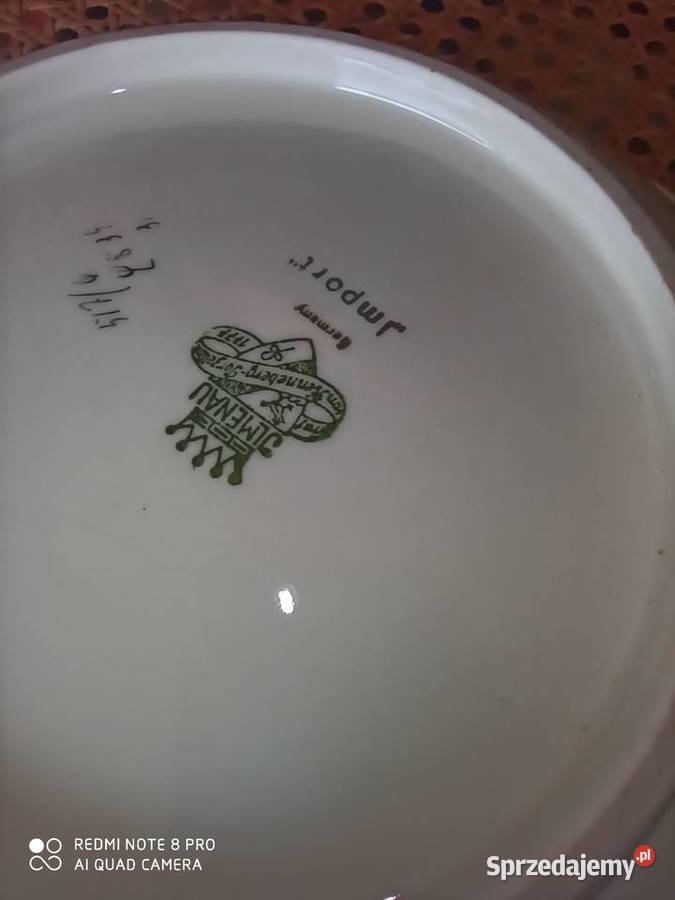 Patera salaterka okrągłaZ ażurem
IlumenauMade in Gdańsk