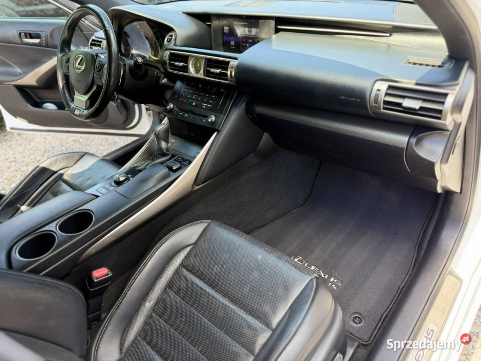 Lexus IS 300h 25 hybryda FSport navi kamera elektrochrom. lusterko wst. śląskie