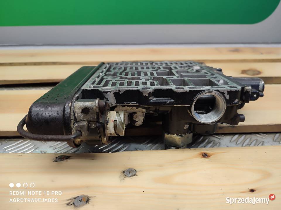 Blok zaworowy skrzyni biegów ZF 2094359068 DEUTZ Wilkowo