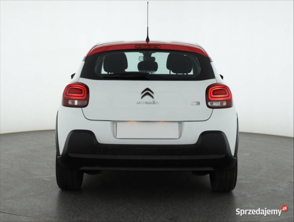 Citroen C3 12 PureTech Rok produkcji 2017 Piaseczno sprzedam