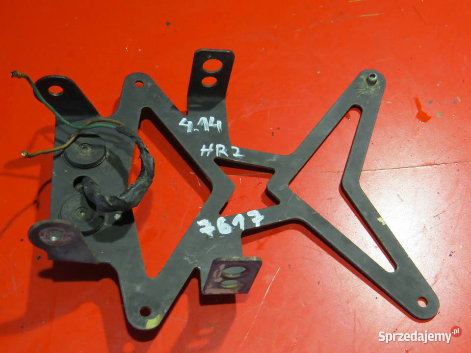 HONDA HORNET 600 PC36 03 mocowanie tablicy