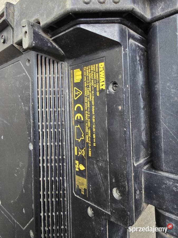 Radio dewalt Krzewina