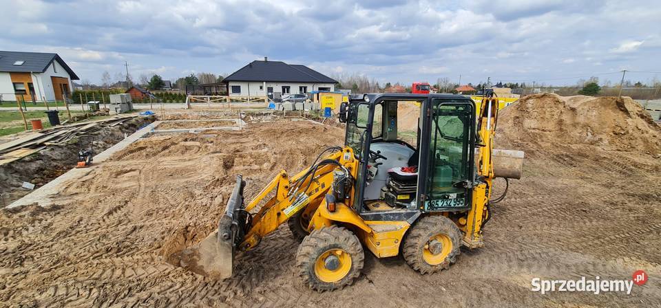 Usługi koparkami czyszczenie działek rębak Wykopy, roboty ziemne Nadarzyn