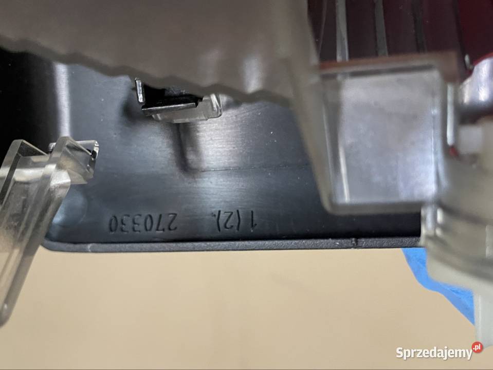 270330 trzecie światło stop nissan micra k12 Światła stop Szczecin
