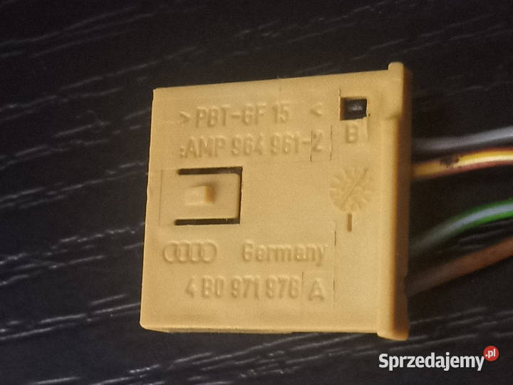 Audi A4 B6 Wtyczka Kostka lampki tył tylnej