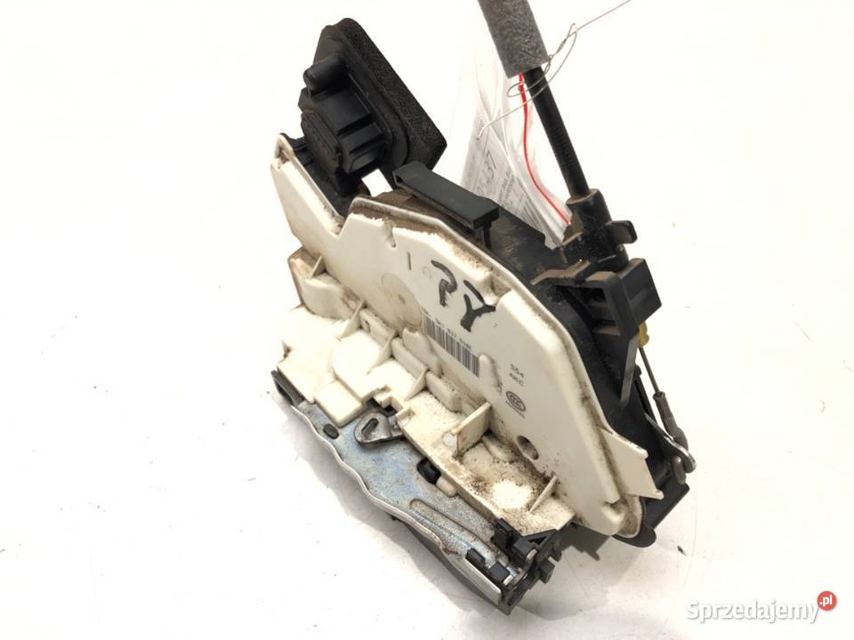 ZAMEK DRZWI PRAWY PRZÓD VW GOLF VII Kombi