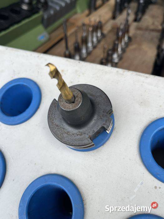 Oprawka SK40 z wiertłem 8 mm TiN 15 000 obrmin Tuliszków