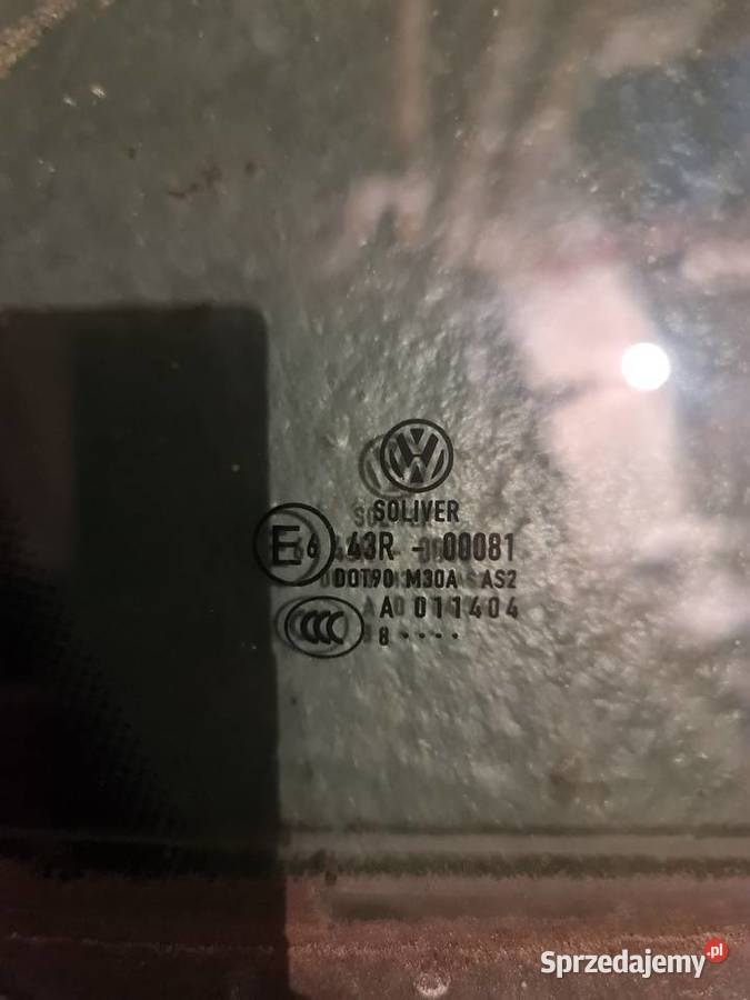 Szyba boczna prawa vw passat b6 sedan Bydgoszcz sprzedam