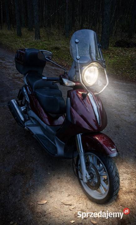 Maxi Skuter Piaggio Beverly 500 czterosuwowy Grupa
