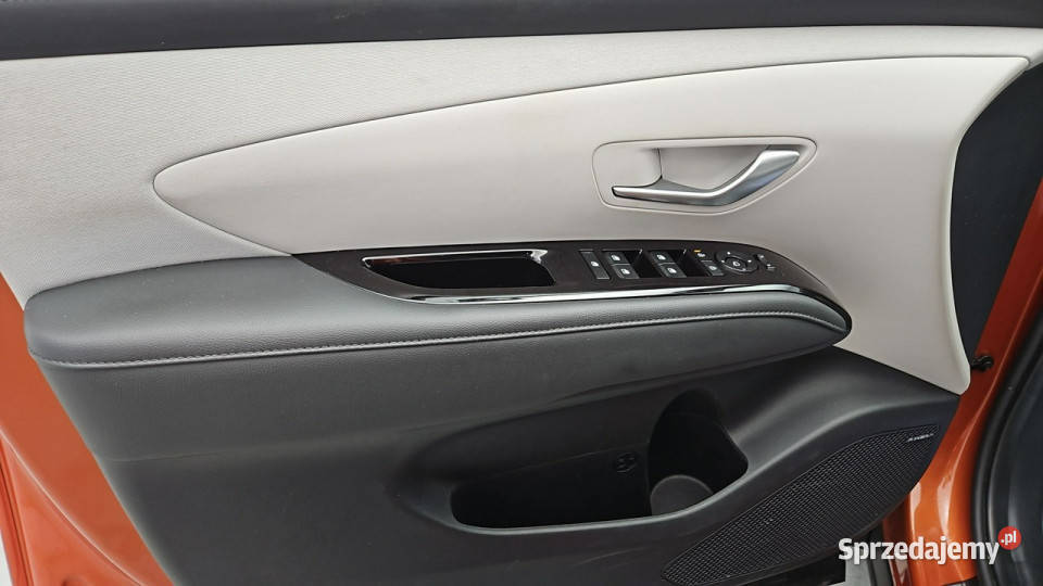 Hyundai Tucson 16 TGDi HEV Platinum 2WD aut Z wielofunkcyjna kierownica Warszawa