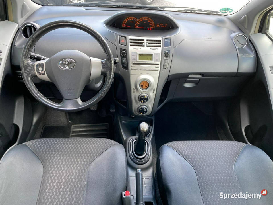 Toyota Yaris klimatronic benzynka manual Żory