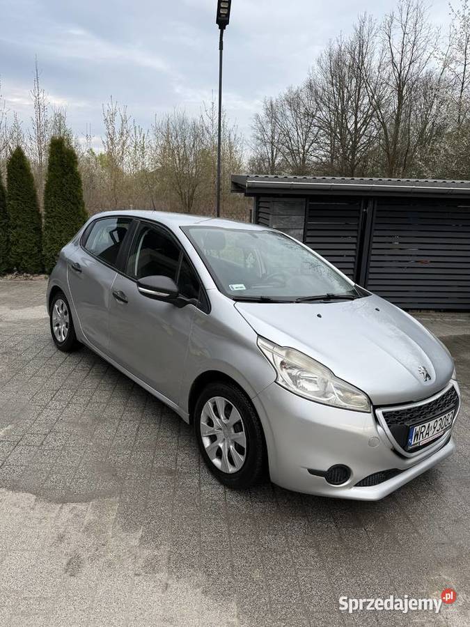 Peugeot 208 Radom