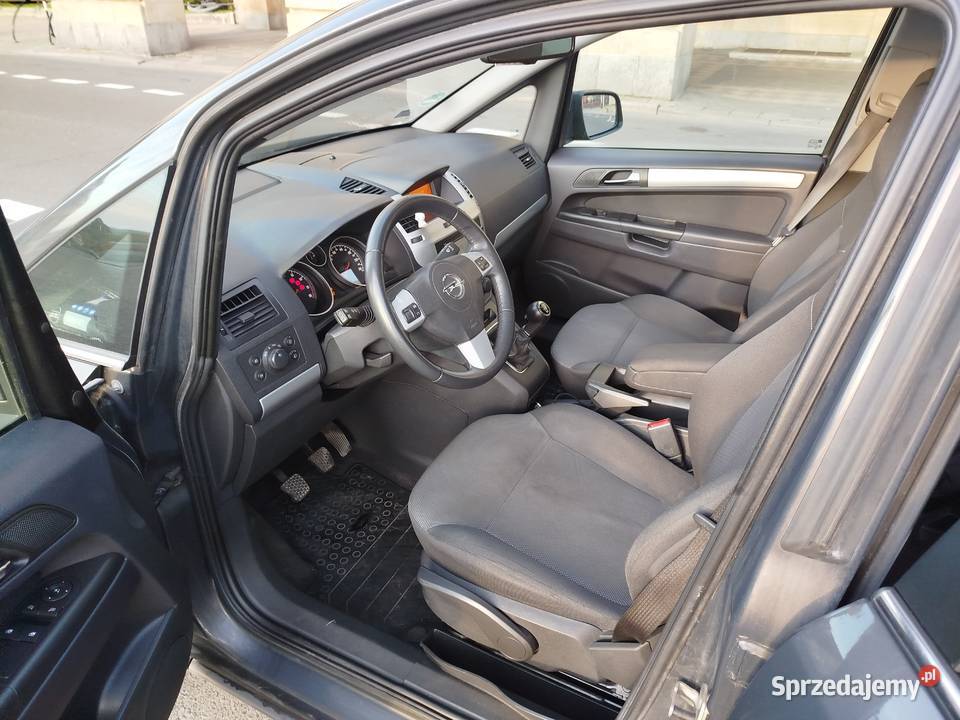 OPEL ZAFIRA B 18 XER 2015 r salon I wł serwis manualna Samochody osobowe zachodniopomorskie Szczecin