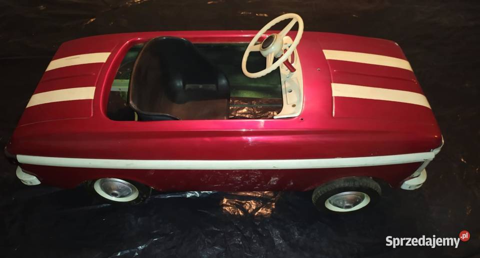 Moskwicz na pedały czerwony Auto metalowe Retro Lublin