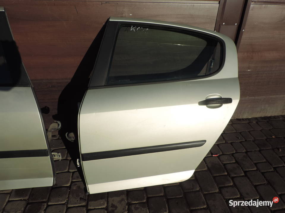 DRZWI LEWY TYŁ PEUGEOT 407 SEDAN KCVD Nowy Sącz sprzedam