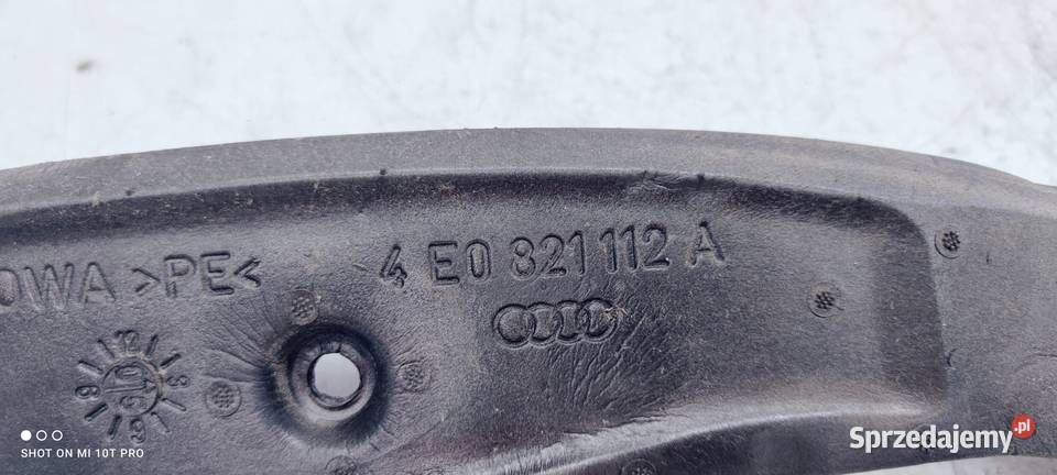 WYGŁUSZENIE BŁOTNIKA PRAWE AUDI A3 D3 4E0821112A osobowe Przystajń