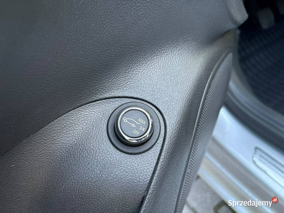 Opel Astra 14 Turbo 150 Półskóry Kamera cofania