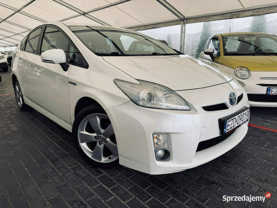 Toyota Prius 18 Benzyna HYBRYDA 180 Automat Zduńska Wola