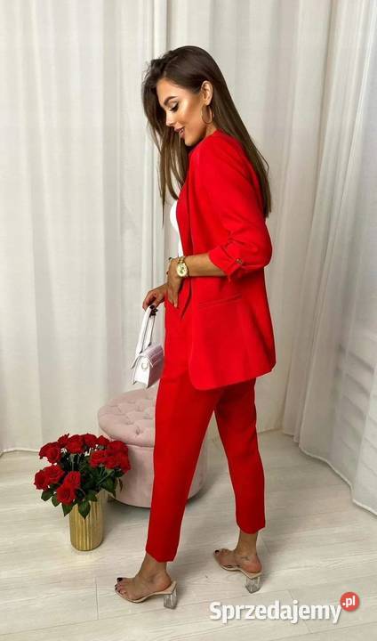 Ekskluzywny garnitur damski ADIKA TANGO czarwień sprzedam