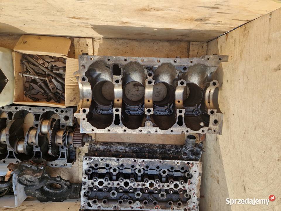 SILNIK IVECO DAILY 23 EURO 5 2016 dostawcze Tarnowskie Góry sprzedam
