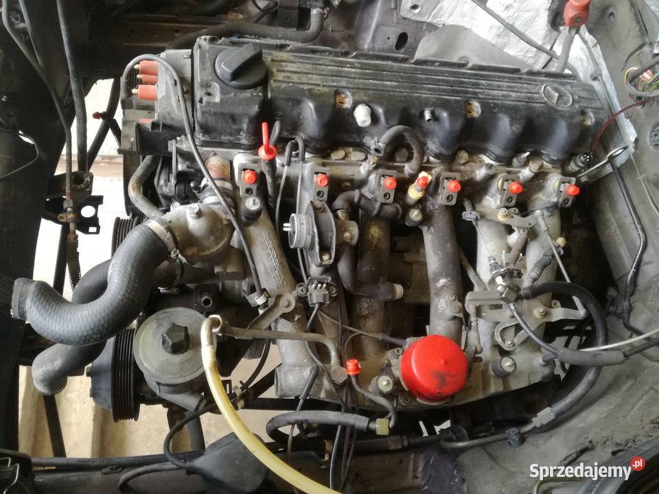 Silnik Mercedes M103 30 124 coupe