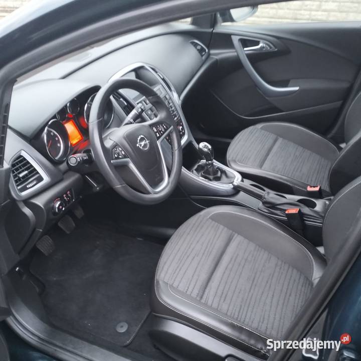 Opel Astra 2014 benzyna OPŁACONA Wolsztyn