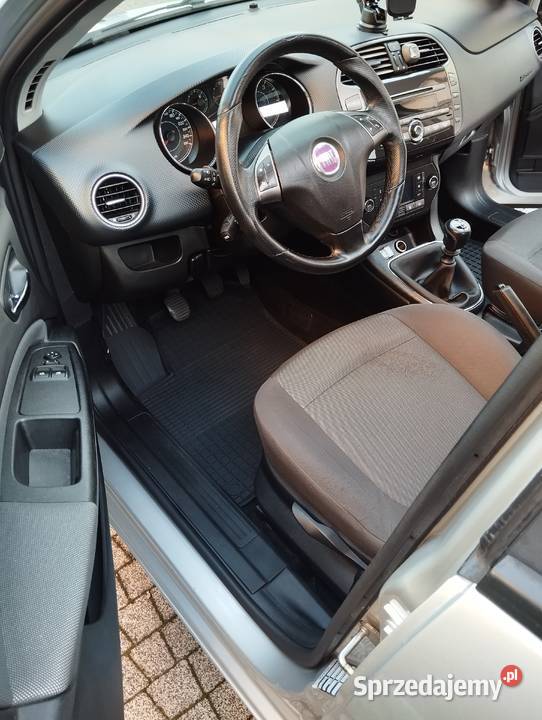 Fiat bravo 14jet benzyna 120 przebieg 76274 Radomsko