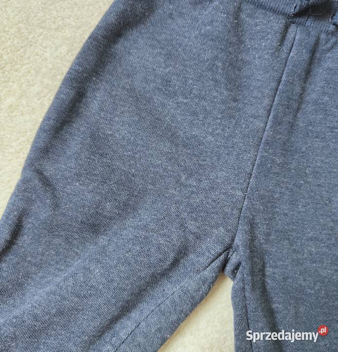 Dwupak spodenek dresowych w kropki Sinsay 68 Szczecin