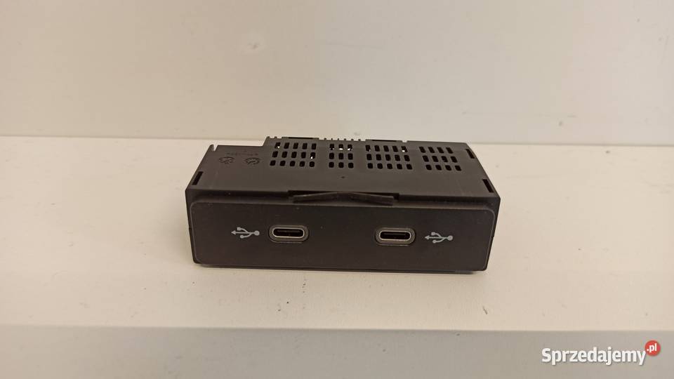 SEAT IBIZA PORT GNIAZDO USB 575035736A osobowe sprzedam
