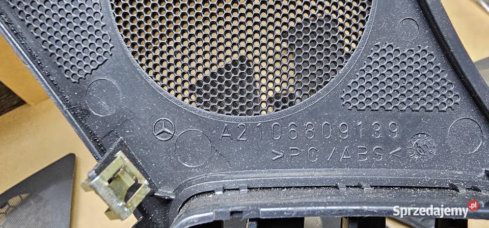 Maskownica prawy lewy przód mercedes w210 wielkopolskie Zbąszyń