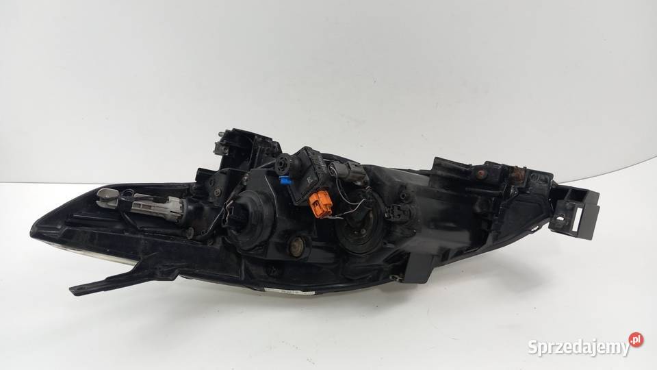 MAZDA 5 I LAMPA PRZÓD PRAWA SOCZEWKA EU osobowe Zbierkowo sprzedam