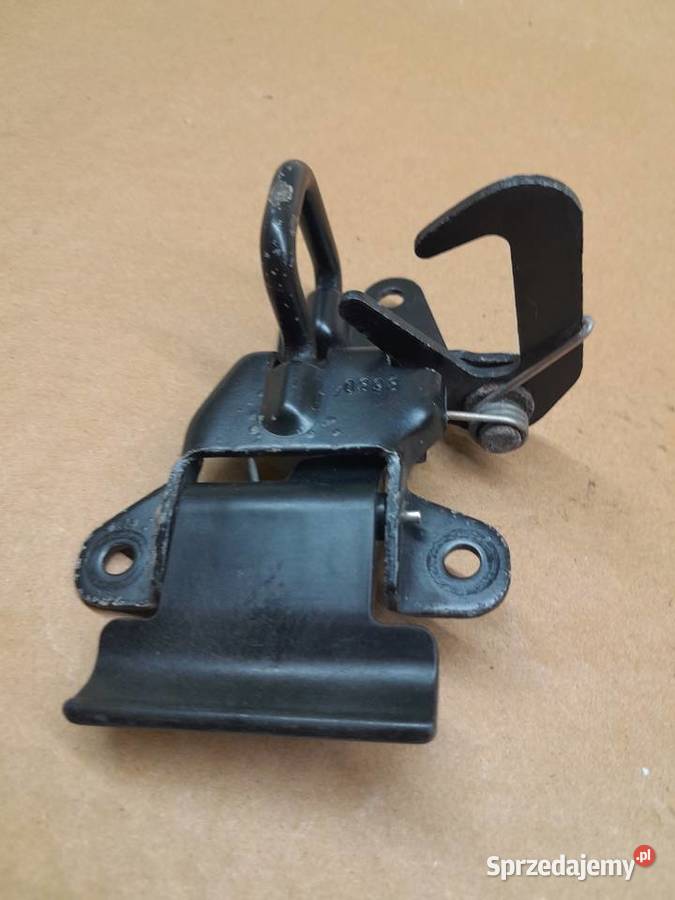 Audi A3 S3 zamek rygiel maski Tomaszów Mazowiecki