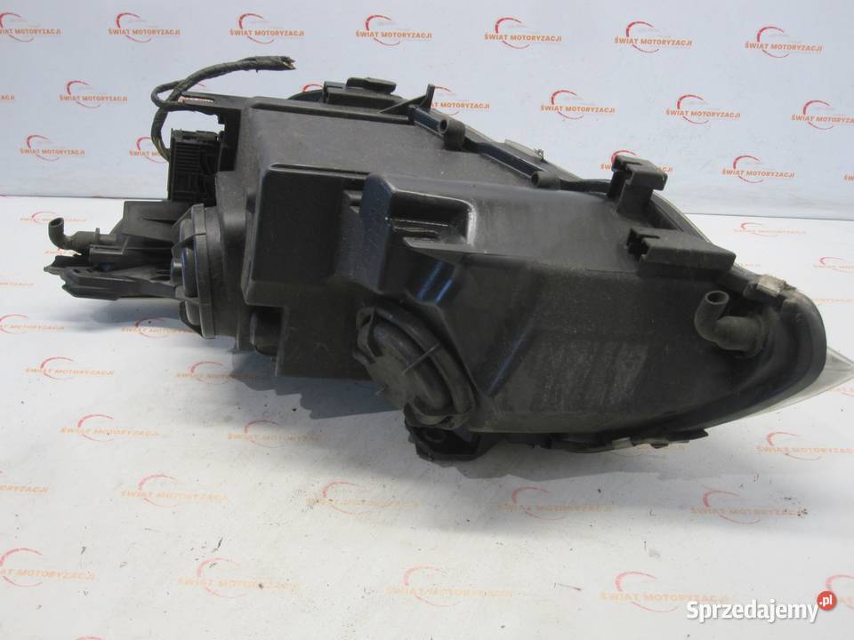 BMW E60 03r lampa prawa przód ANGLIK 15876200 Lampy przednie Kielce