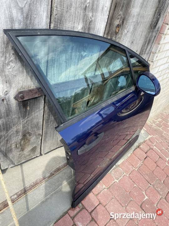 CITROEN C4 DRZWI PRAWE PRZÓD 2008r Granatowe Poniatowa