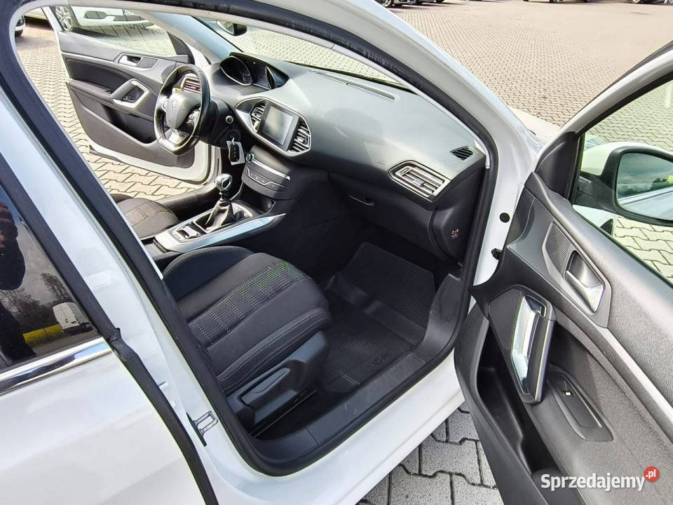 Peugeot 308 16 ehdi 120 full ledy tablet Kęty