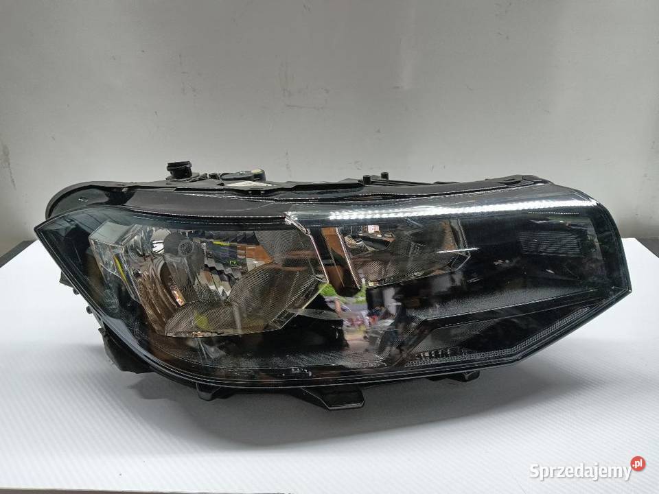 LAMPA PRZÓD PRZEDNIA PRAWA VW TCROSS 2GM94100GA sprzedam