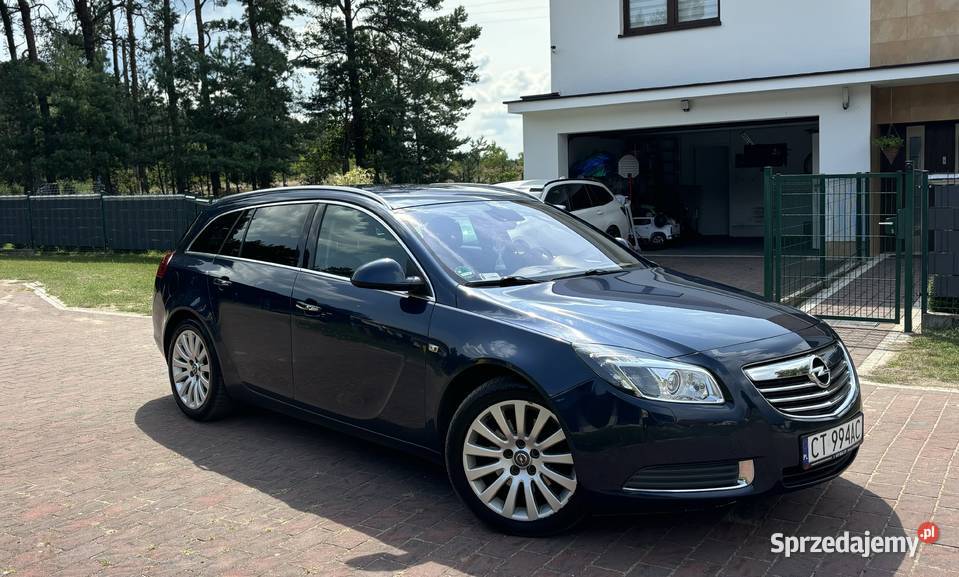 Opel Insignia z domu Toruń