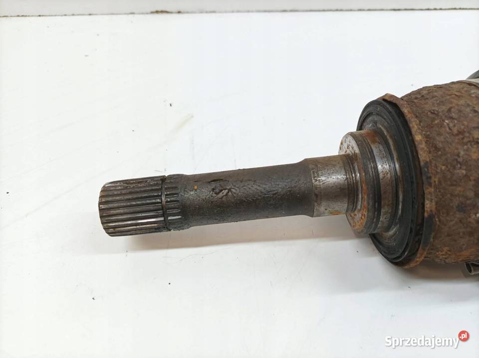 PÓŁOŚ LEWY PRZÓD XL7 27 B 184 Suzuki Grand sprzedam