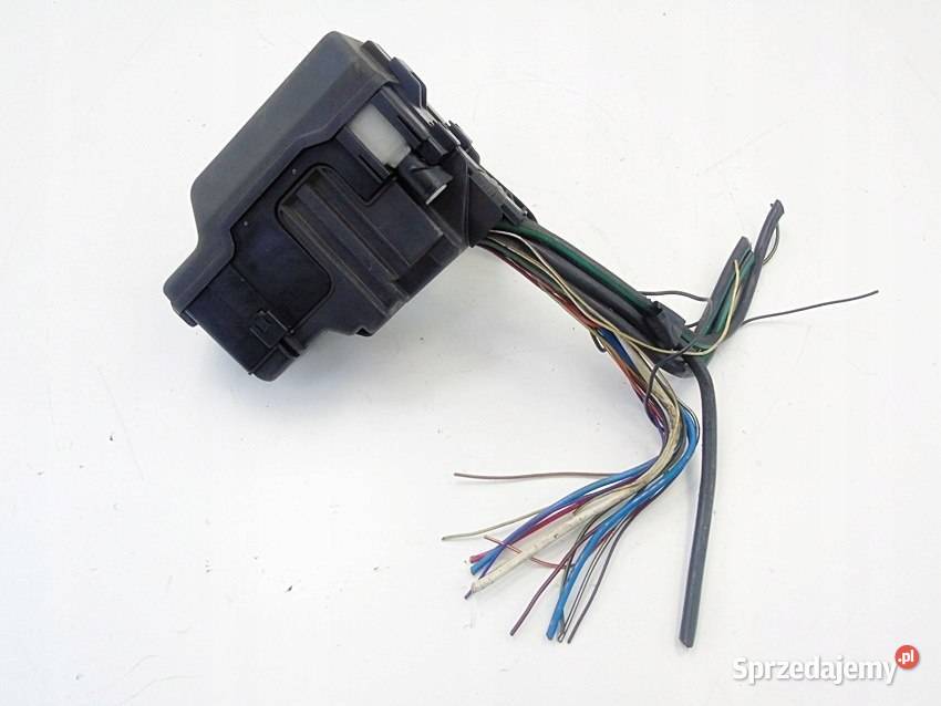 SKRZYNKA BEZPIECZNIKÓW BEZPIECZNIKOWA TOYOTA Sosnowiec