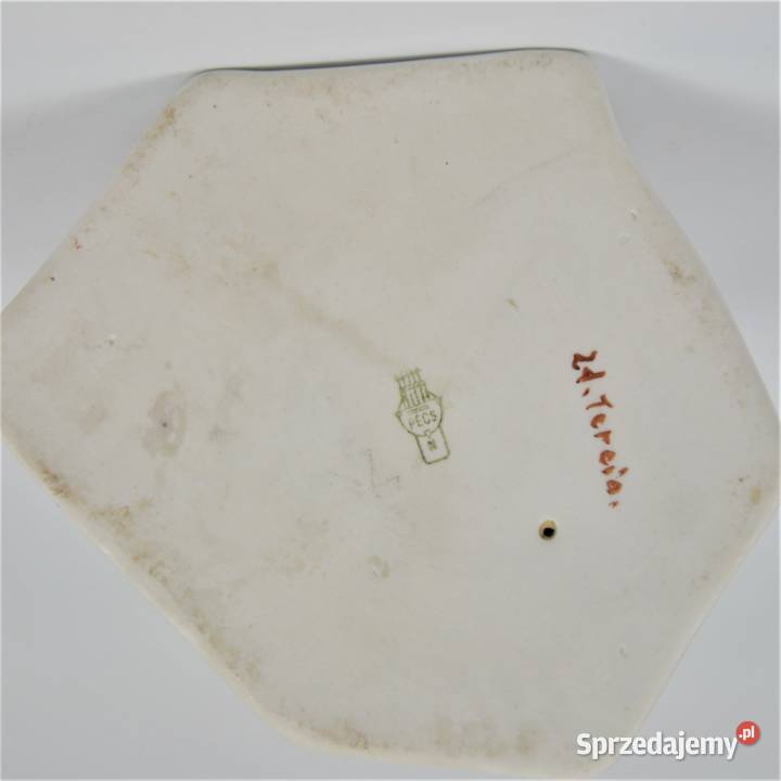 Dziecko z piłką art deco A Sinkó Zsolnay Węgry Porcelana i szkło Warszawa