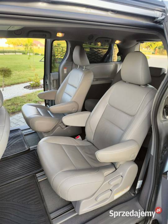 Toyota Sienna 2018 LPG 4x4 Klecie sprzedam