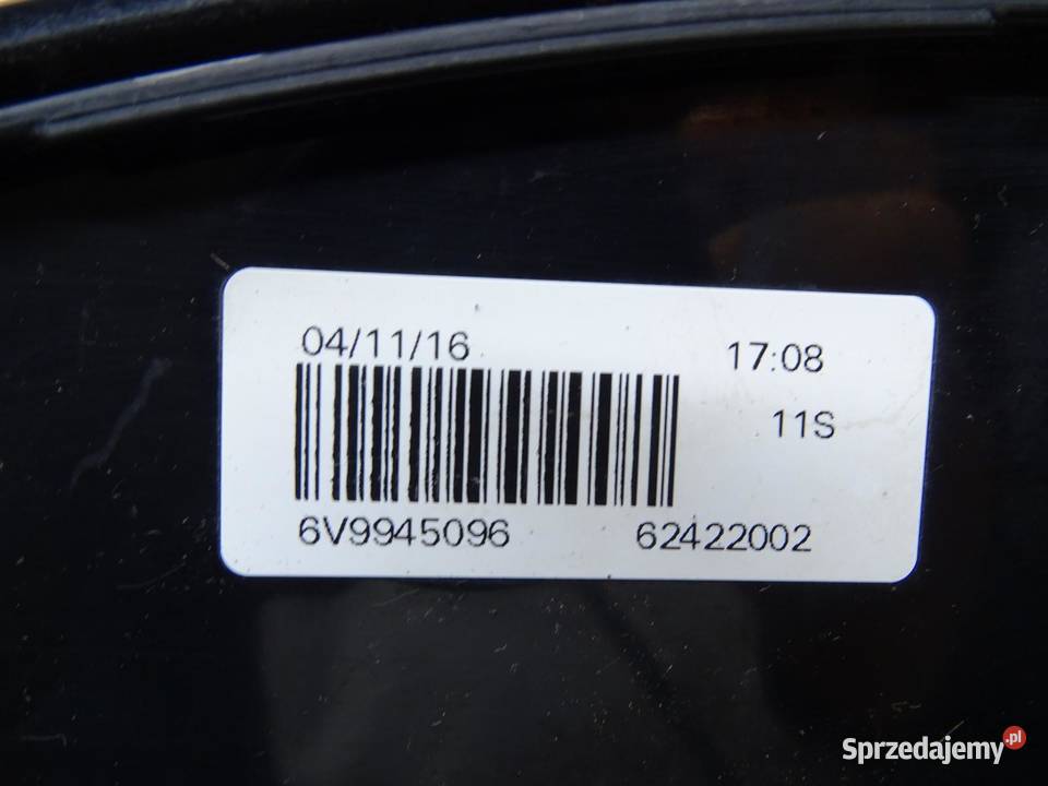 LAMPA PRAWA PRAWY TYŁ TYLNA 6V9945096 SKODA Lampy tylne