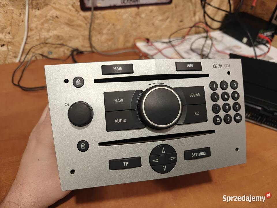 Opel Astra H wyświetlacz CID kolorowy Cd70 navi Zmieniarki CD Międzyrzecz