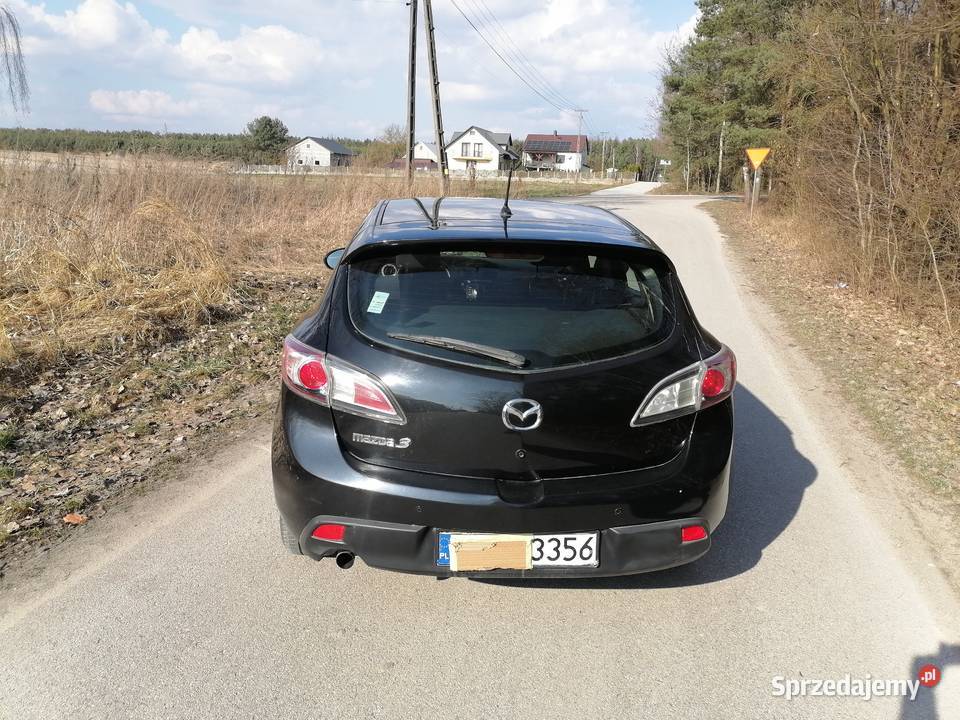 Mazda 3 z 2010r sil 16d czarny met 1600cm3 Jędrzejów sprzedam